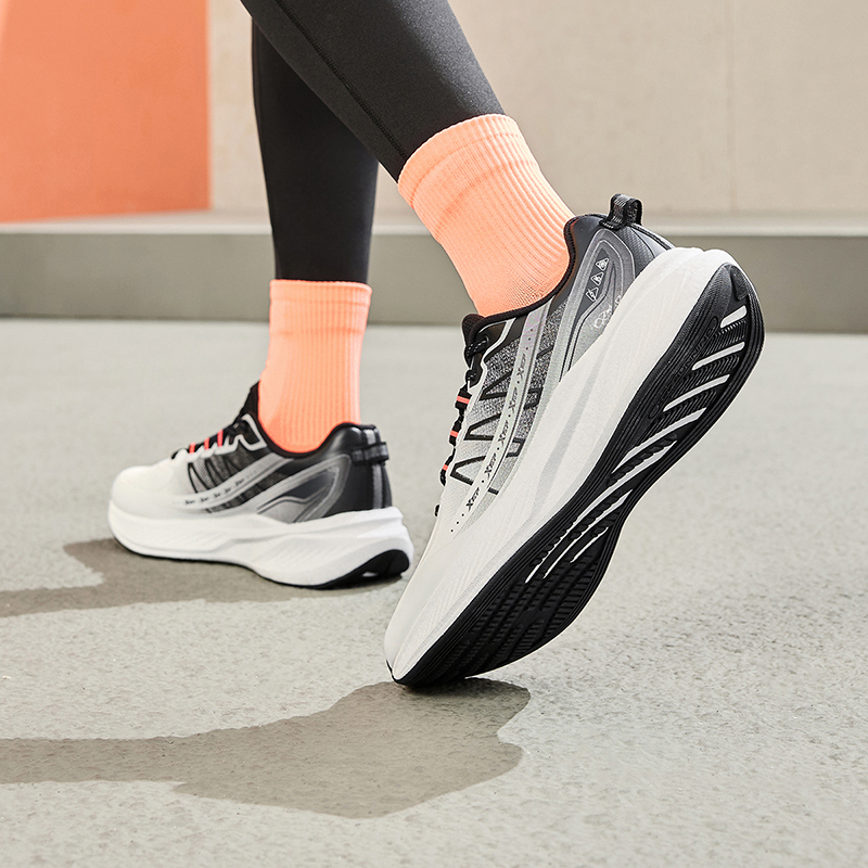 Xtep Tancheng Lite Winter Runn - огляд і ціна Men'S Xtep Shoes