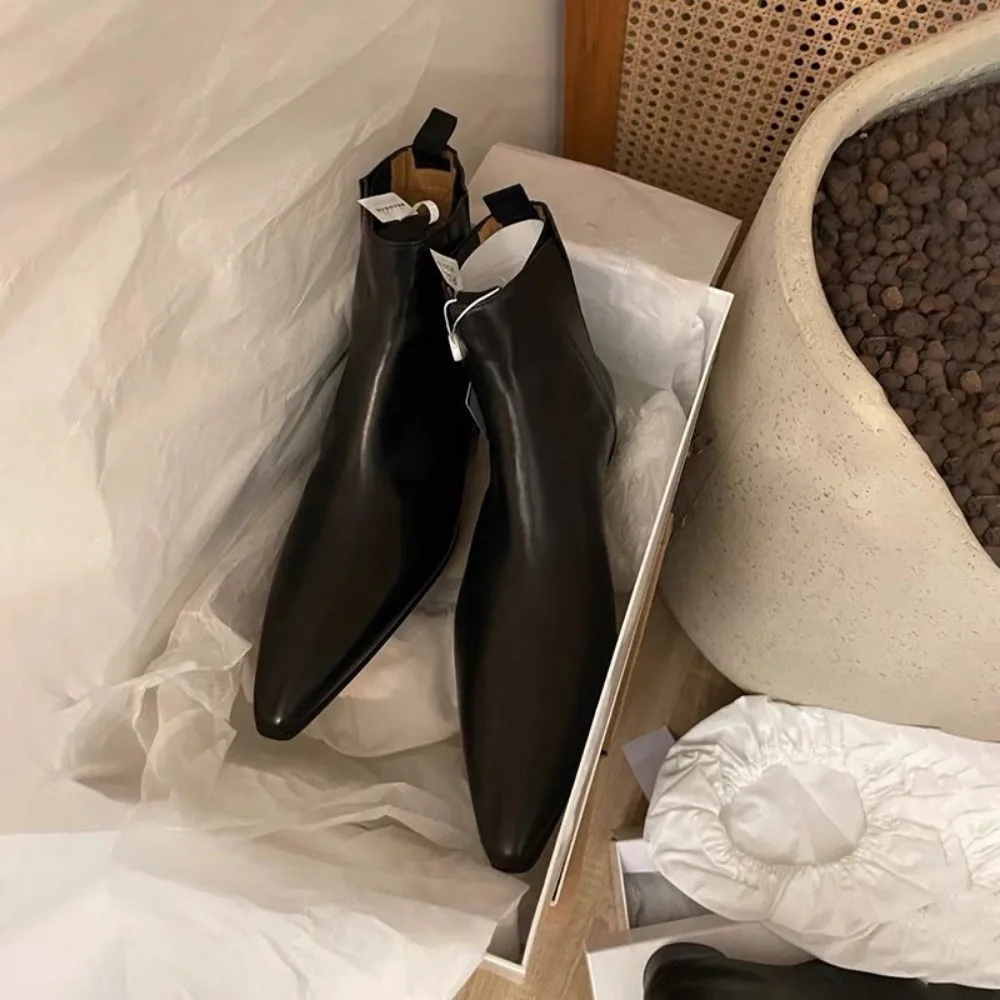 Luxury Women's Short Boots Aut - огляд і ціна Chelsea Boots Suede