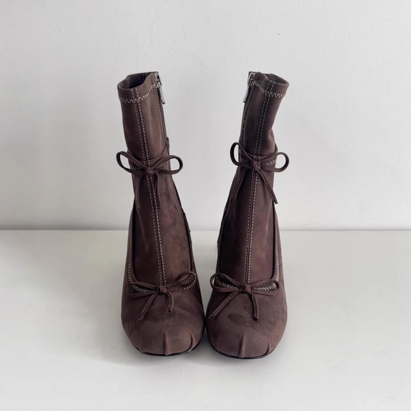 2026 Winter Fashion New Pumps  - огляд і ціна Chelsea Boots Suede